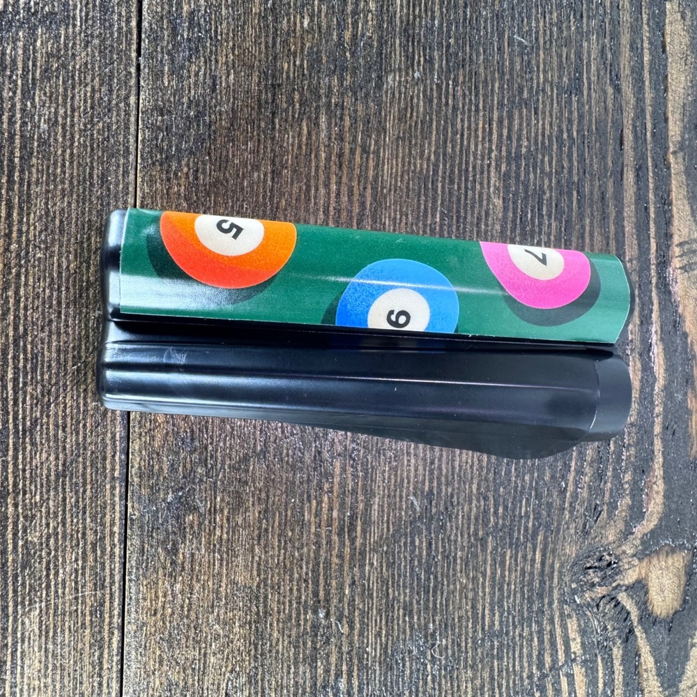Unbranded Lighter Case OS Green Billiards Pool Ball Graphic Clip